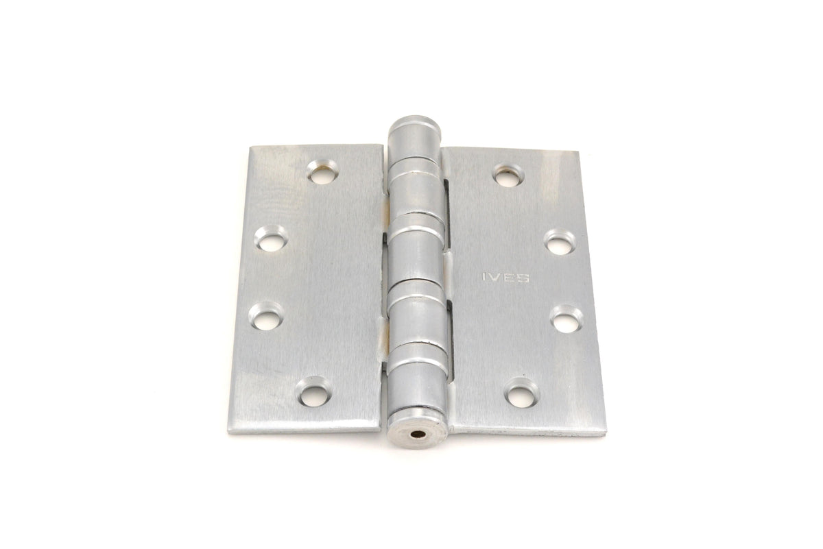 Ives 5BB1HW412652 4-1/2" x 4-1/2" Five Knuckle Ball Bearing Heavy Weight Hinge Satin Chrome Finish.