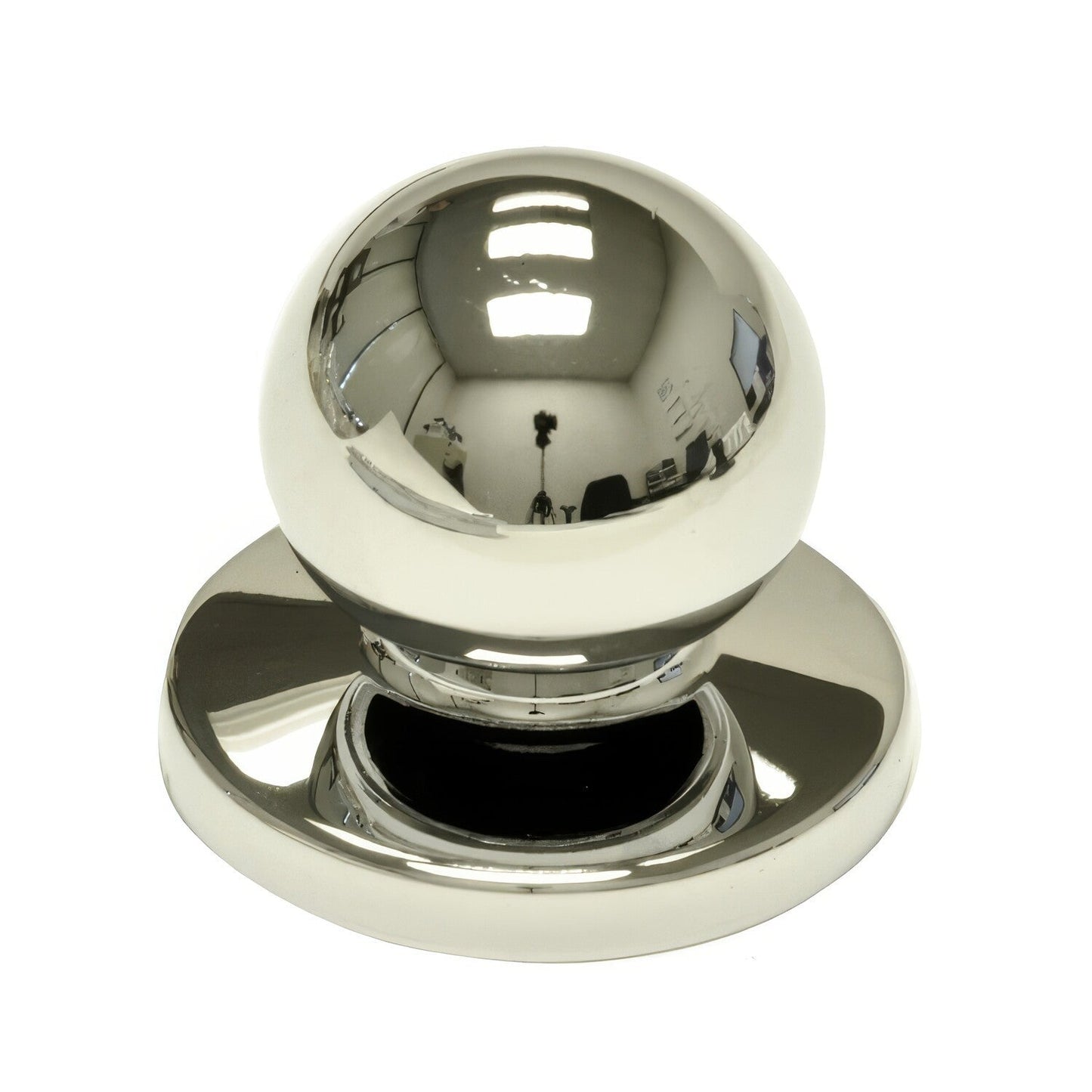 Better Home Products Bi-Fold Door Knobs with Backplate.