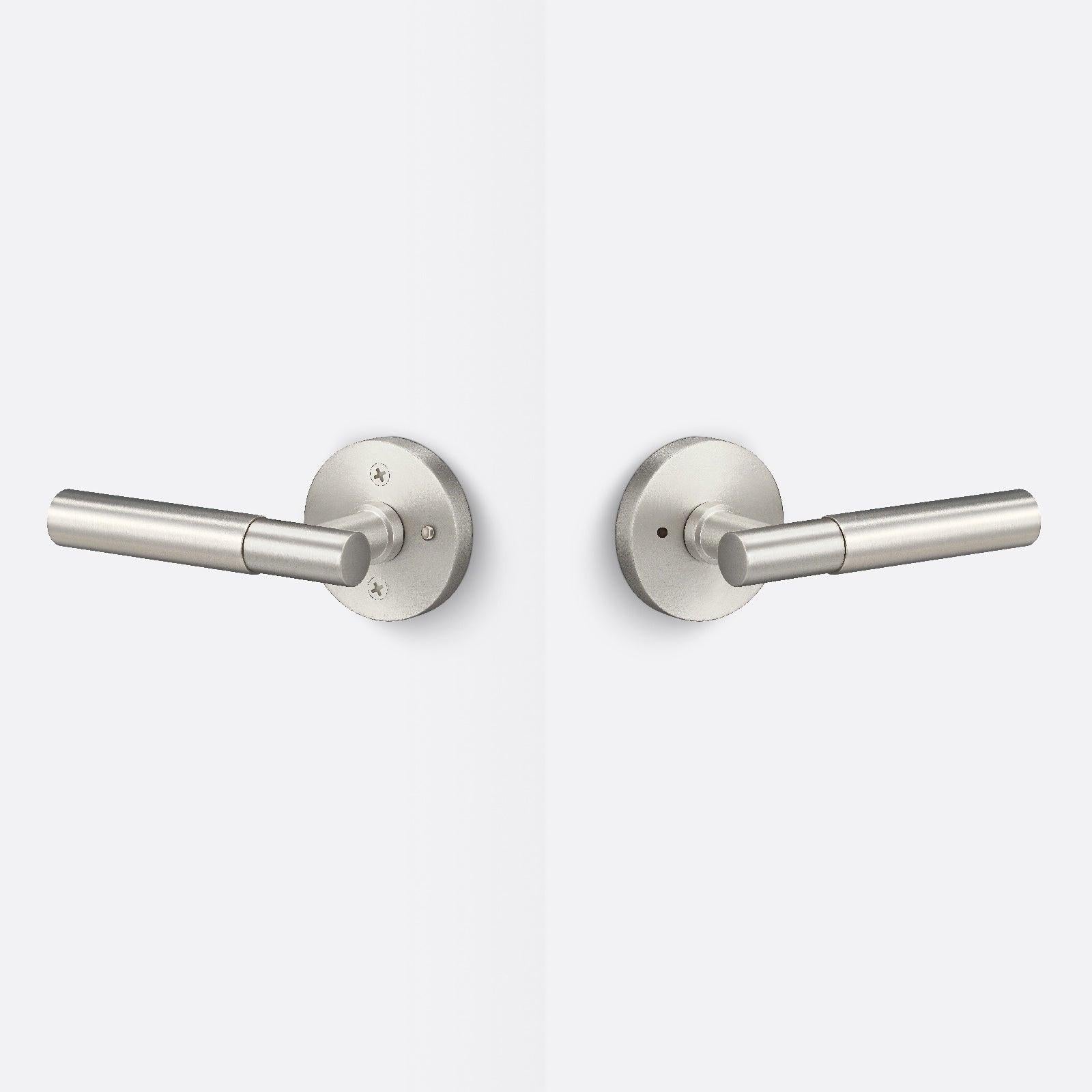 Sure-Loc AP102-RD-GRIP-SM Smooth Grip Privacy Door Lever with Aspra Round Rosette