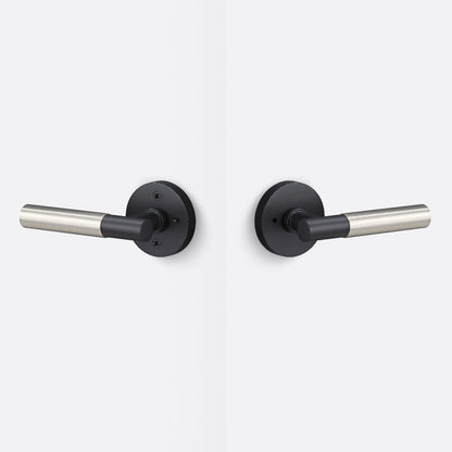 Sure-Loc AP102-RD-GRIP-SM Smooth Grip Privacy Door Lever with Aspra Round Rosette