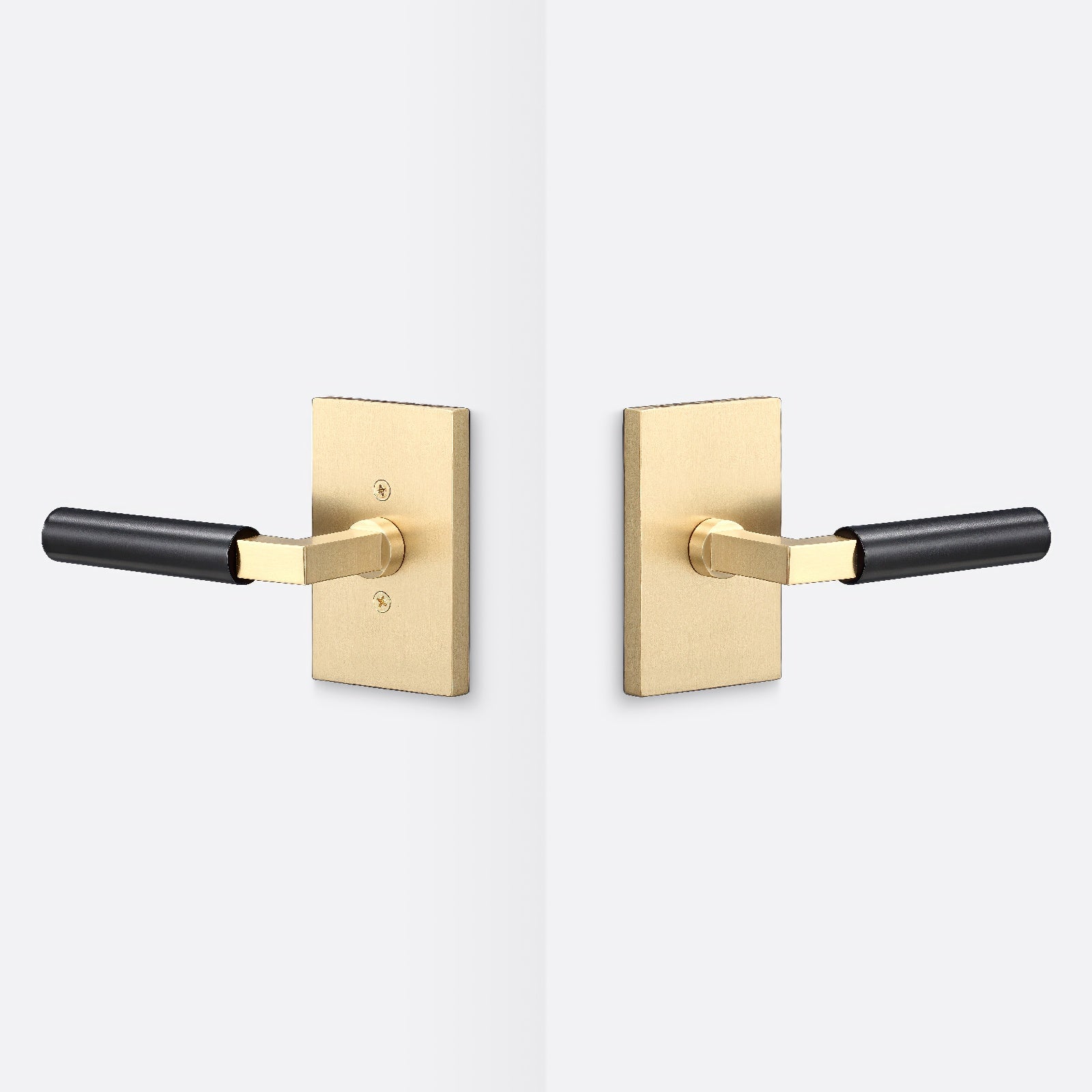Sure-Loc LV101-GRIP-SM Smooth Grip Passage Door Lever with Levanto Rosette.