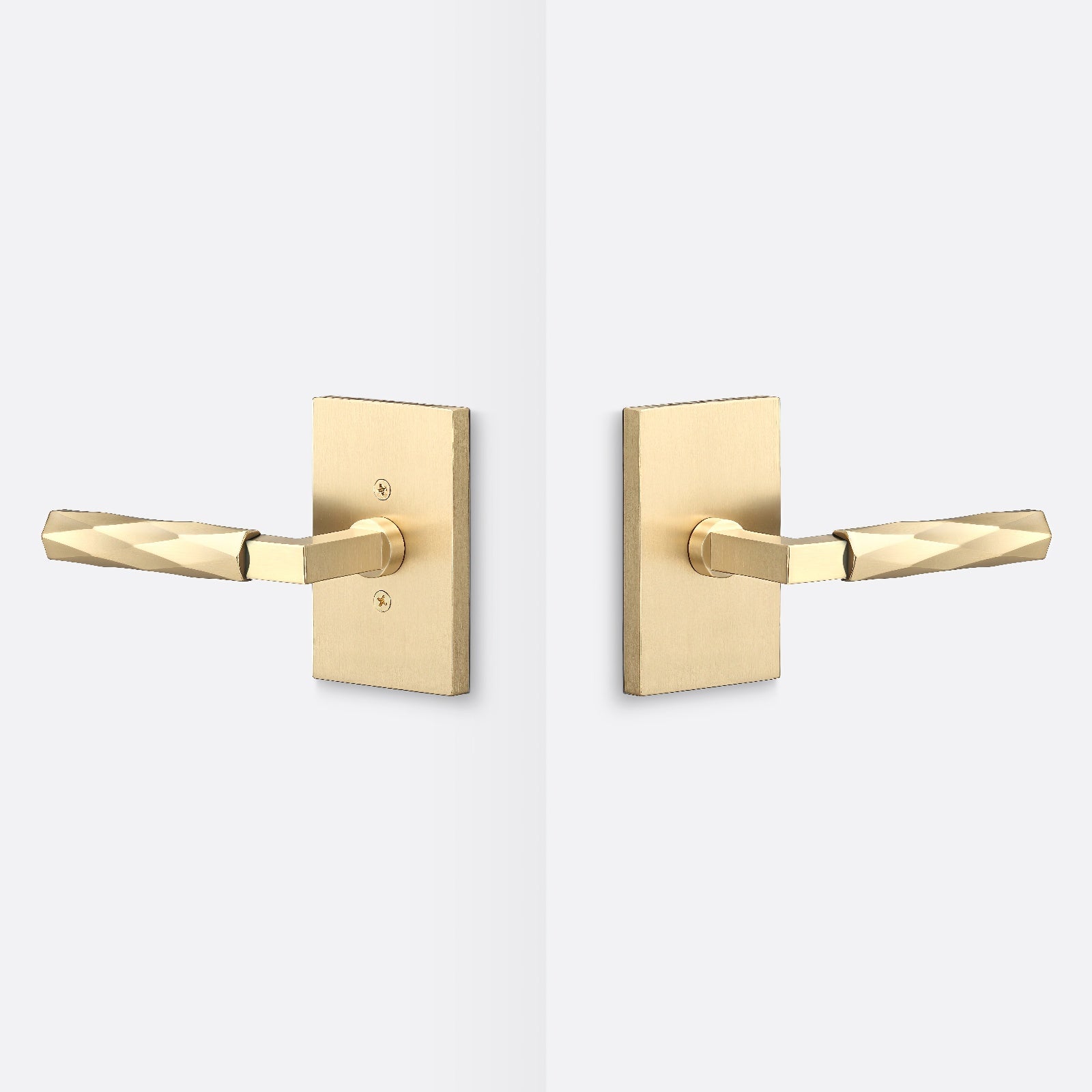 Sure-Loc LV101-GRIP-VT Vertex Grip Passage Door Lever with Levanto Rosette.